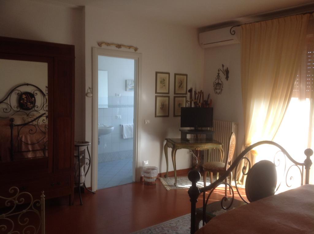 فندق Cisanello House بيزا الغرفة الصورة