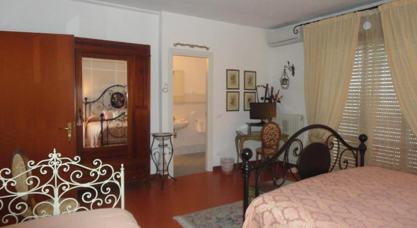 فندق Cisanello House بيزا المظهر الخارجي الصورة